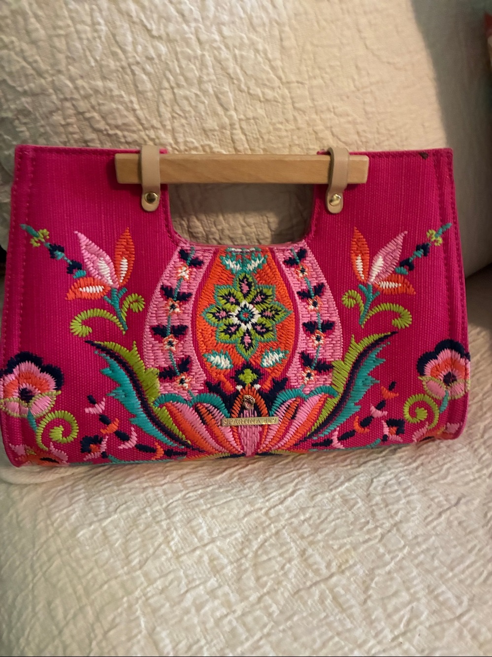 Spartina 449 Embroidered Hot Pink Women’s Shoulder Bag - Picture 2 of 8